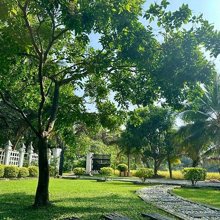 פולונרואה Aroma Villa Homestay מראה חיצוני תמונה