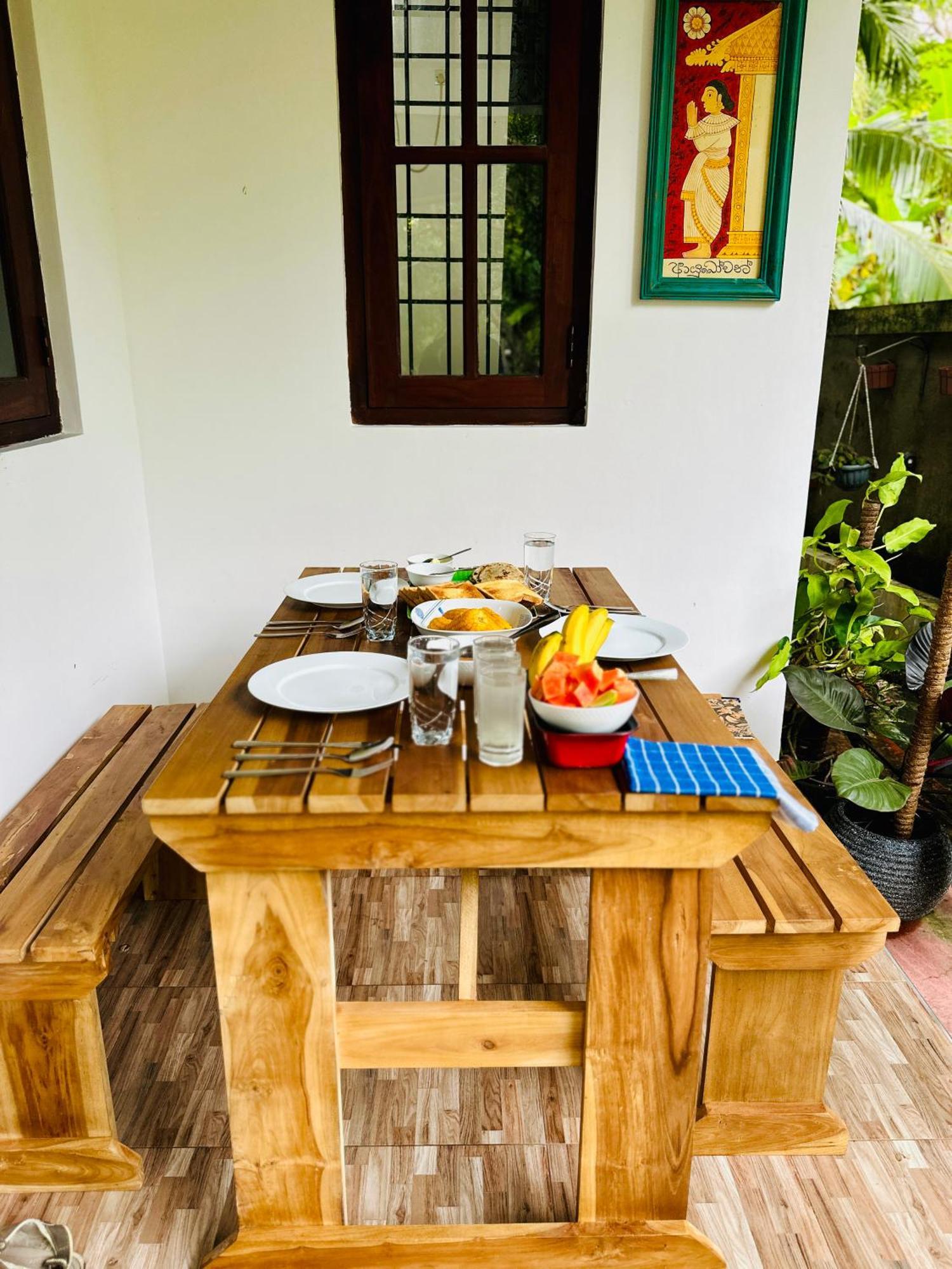 פולונרואה Aroma Villa Homestay מראה חיצוני תמונה