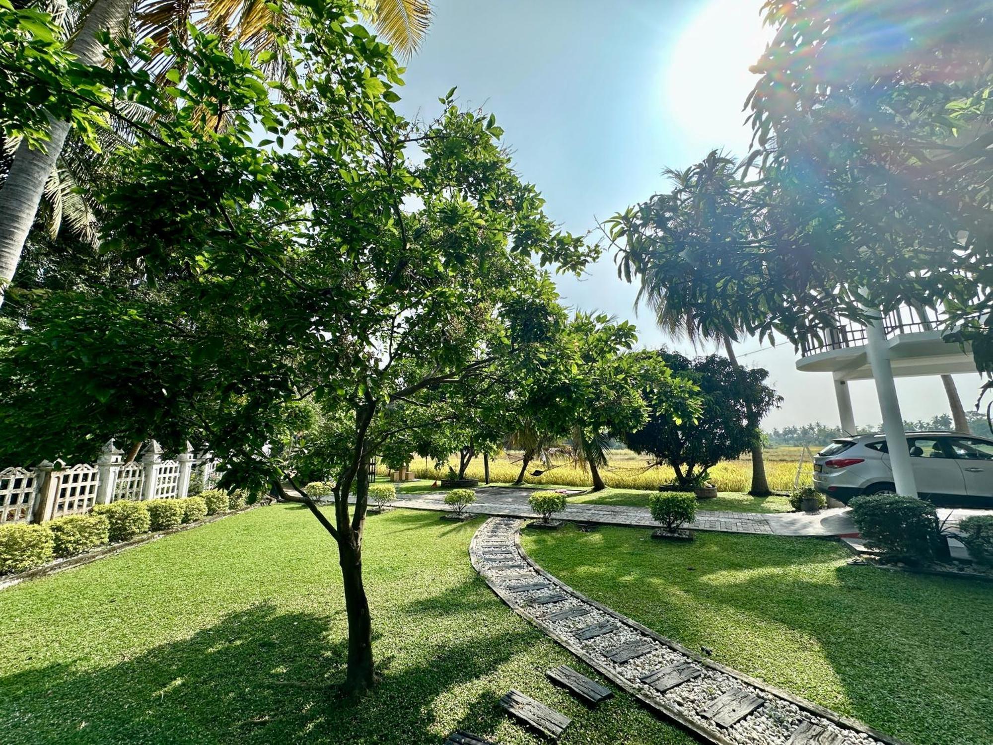 פולונרואה Aroma Villa Homestay מראה חיצוני תמונה