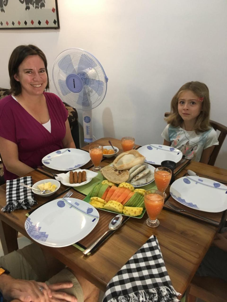 פולונרואה Aroma Villa Homestay מראה חיצוני תמונה